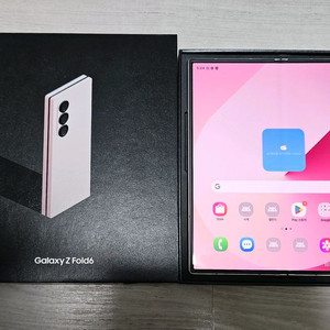 갤럭시 Z폴드6 핑크 256GB 미사용 새것 팝니다.