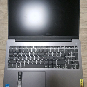 레노버 Slim3 15IAU7 노트북 팝니다.