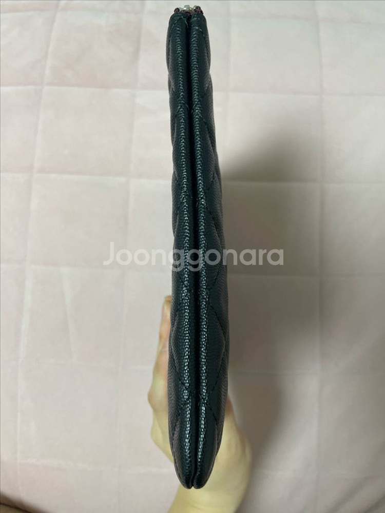 샤넬 캐비어 뉴미듐 클러치 (정품 아닐시 2배 보상)--9
