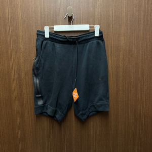 나이키 테크팩 반바지 M