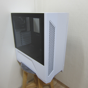 [미들타워] 리안리 LANCOOL II 화이트