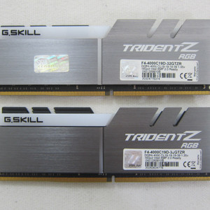 지스킬 DDR4-4000 TRIDENT (16Gx2)