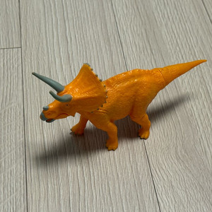 공룡메카드 액션피규어 트리케라톱스