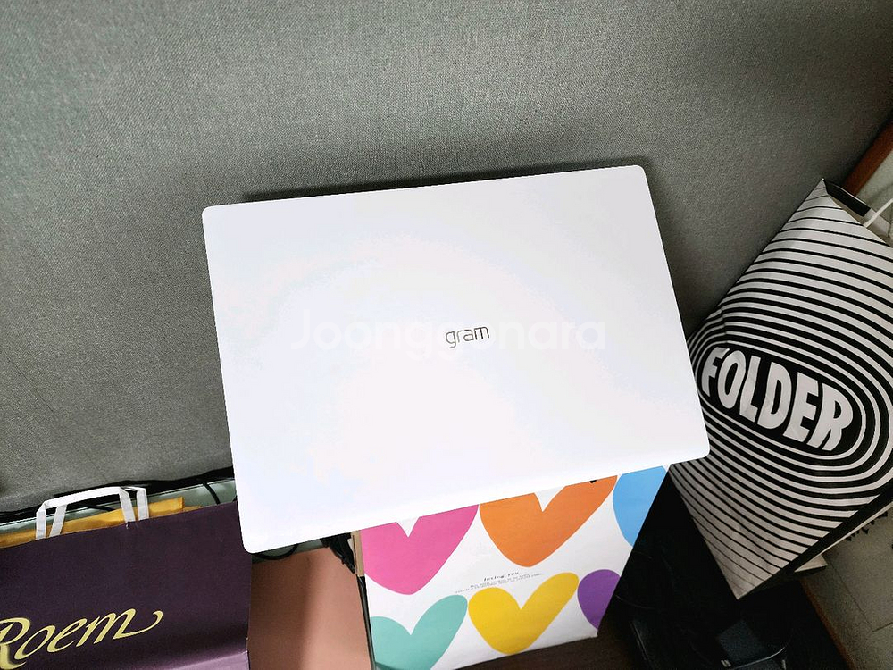 최상급 22년 LG 그램 17인치 코어 i7 512GB--1