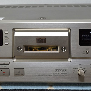소니 DAT 데크 DTC-2000ES 판매합니다