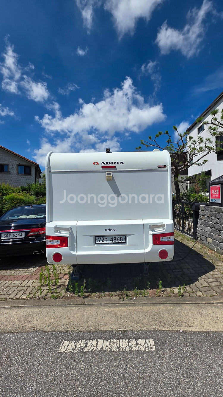 아드리아 캠핑카 572ut 2018년식 판매합니다.--6