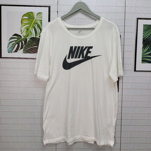 Nike 나이키 반팔 티셔츠 화이트 XL 사이즈