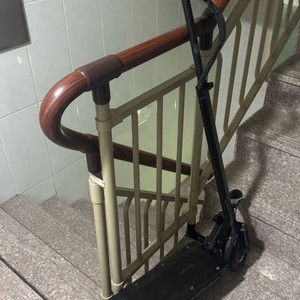 나노휠 접이식 전동킥보드