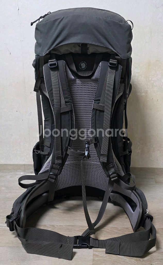 피엘라벤 FJALLRAVEN 아비스코 35W 등산배낭--2