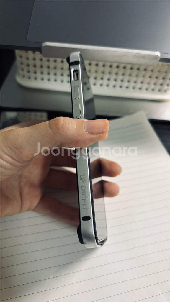 아이폰12 미니 화이트 무음 128g 싸게 팔아요--9