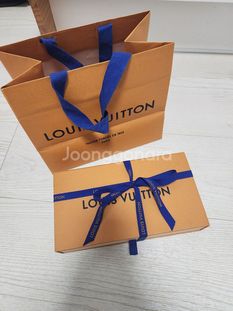 [대형] 루이비통쇼핑백 + 박스 + 엽서 + 리본--8