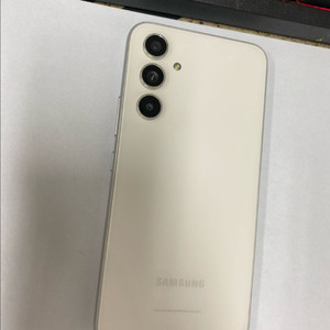 SK 갤럭시퀀텀4 화이트 AA급 128G 무잔상
