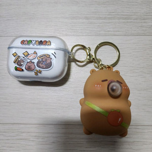 카피바라 블루투스 이어폰 팝니다.