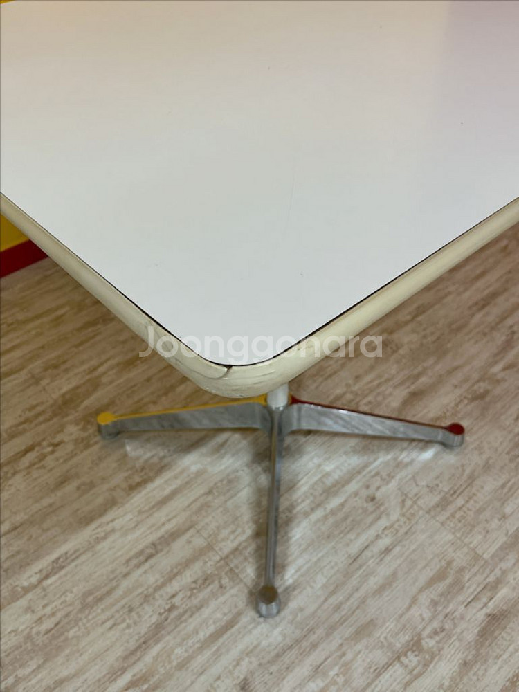 허먼밀러 임스 사각테이블--2