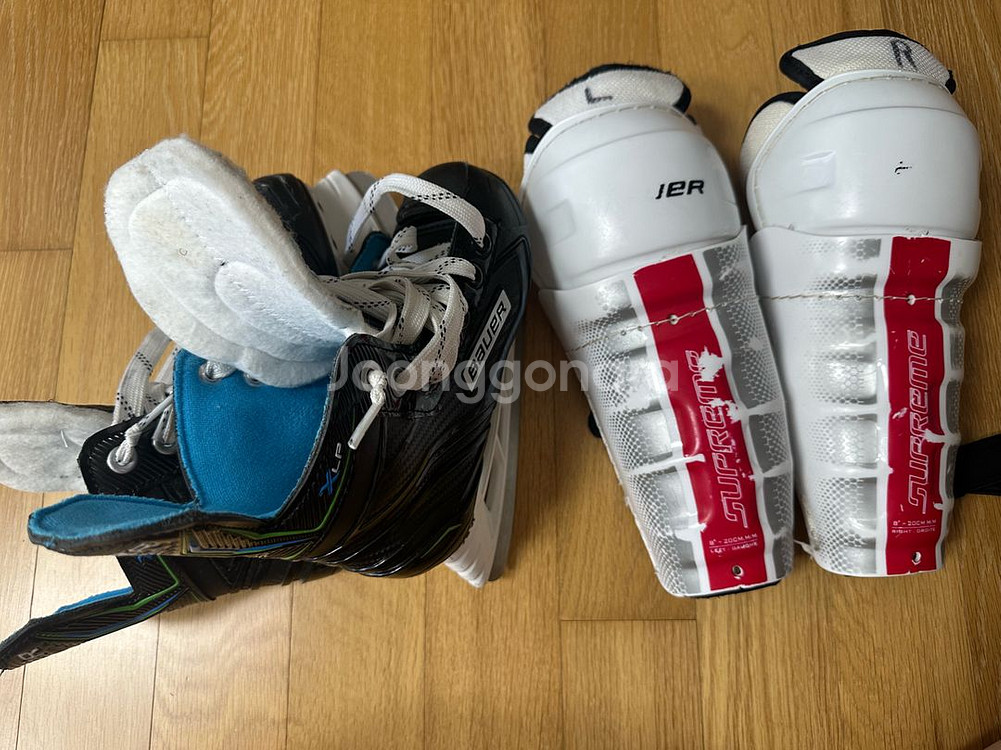 아이스하키 바우어 스케이트만 남음--0