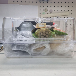 햄스터 투명 케이지 사육장 및 로지펫 세라믹 급식기 은