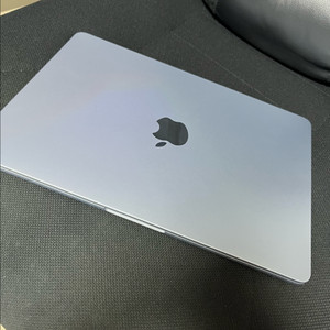 맥북에어 13 M4 스카이블루 512gb 판매합니다