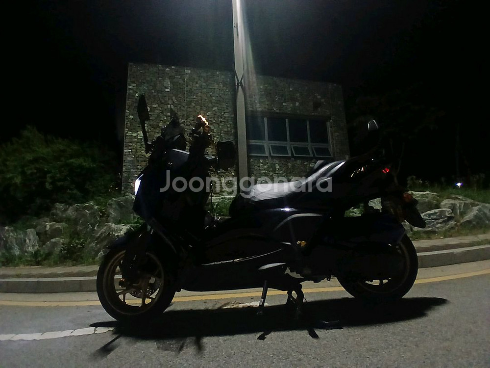 XMAX300 24년식 구변차량--6