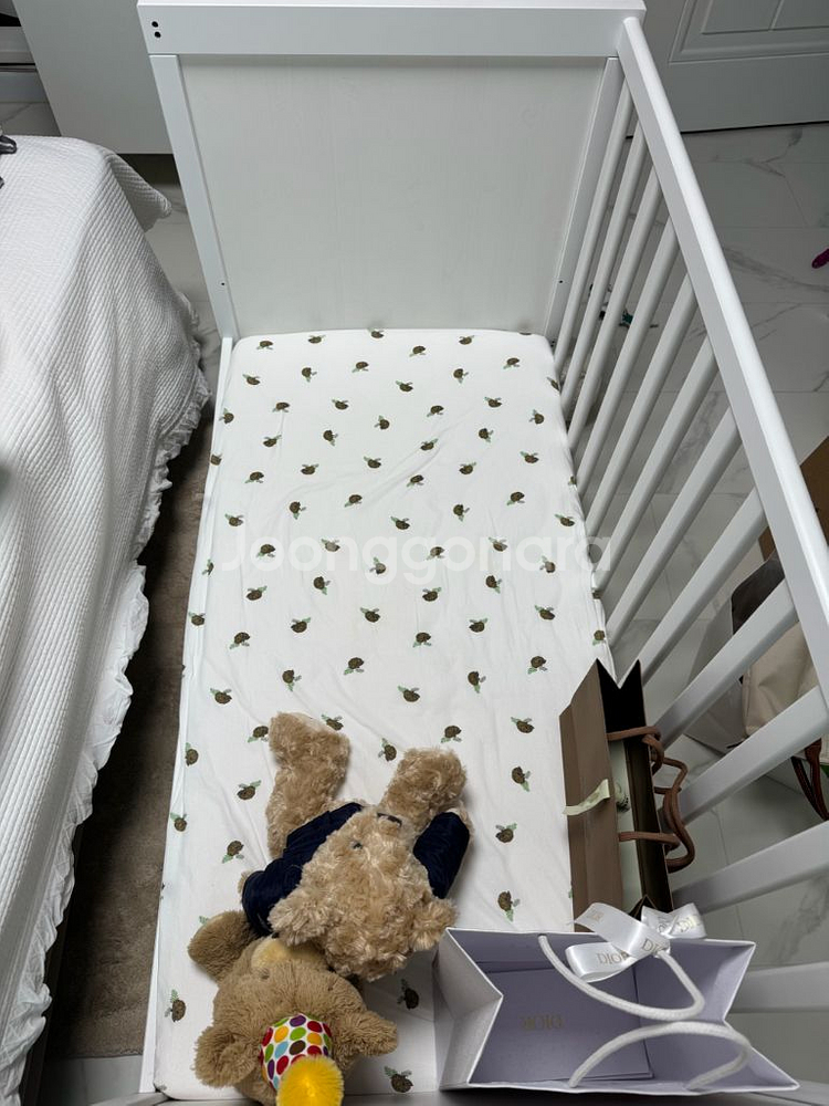 이케아 귀리베트 유아용침대--1