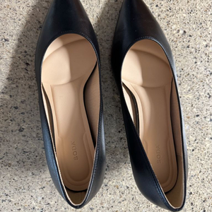소다 기본 펌프스 37 1/2 굽 5센티정도 기본구두