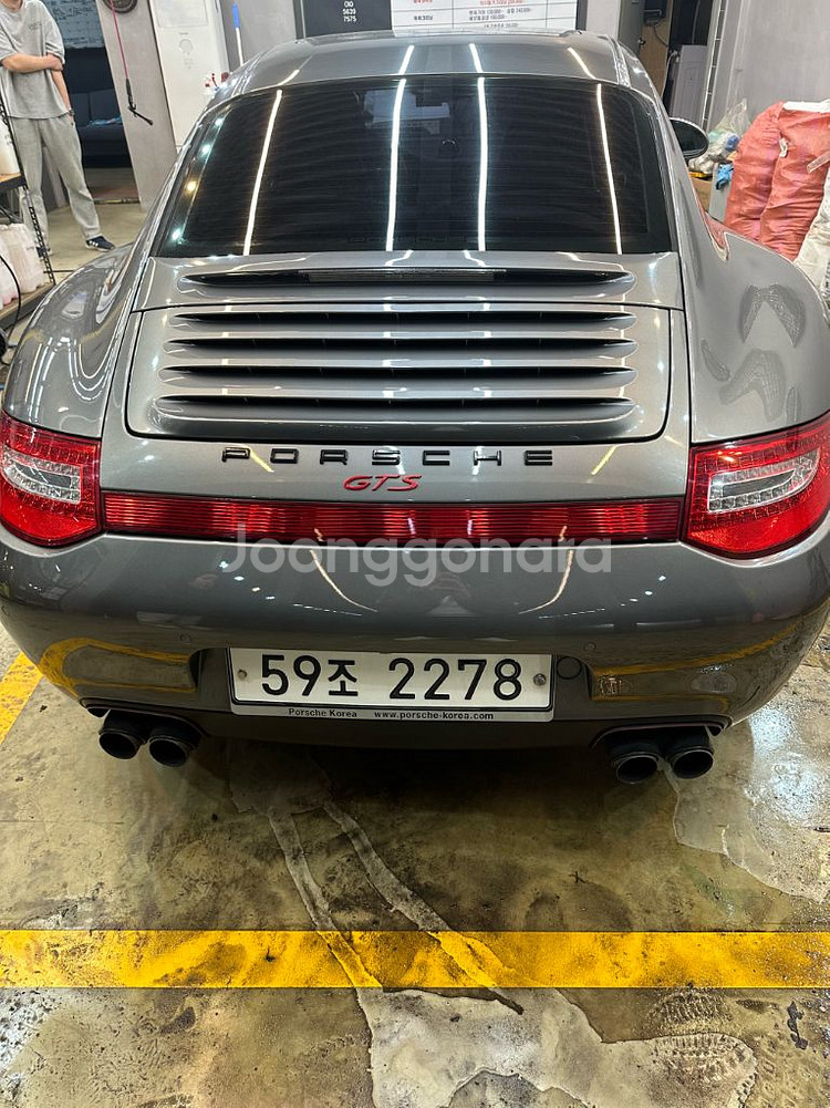 포르쉐 911카레라 4gts팝니다--3
