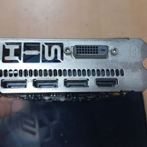 HIS RX570 8G 그래픽카드 팝니다.