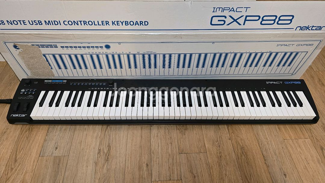 Nektar Impact GXP88 MIDI 키보드--1