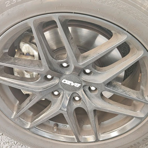 스타리아 사제18인치 휠타이어팝니디