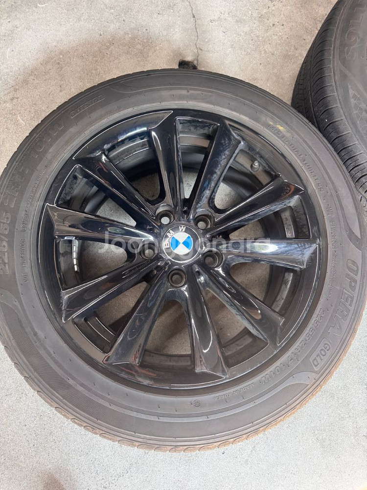 BMW 정품 블랙 휠 + 타이어 세트 17인치--0