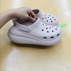 크록스 크록스 클래식 크러쉬 클로그 여성 슬리퍼 샌들