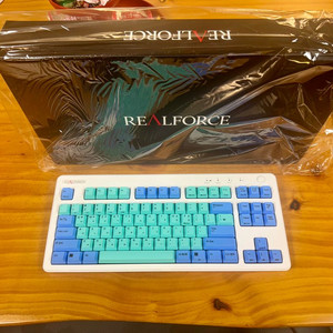 리얼포스 REALFORCE R3HDK 키보드 판매합니다
