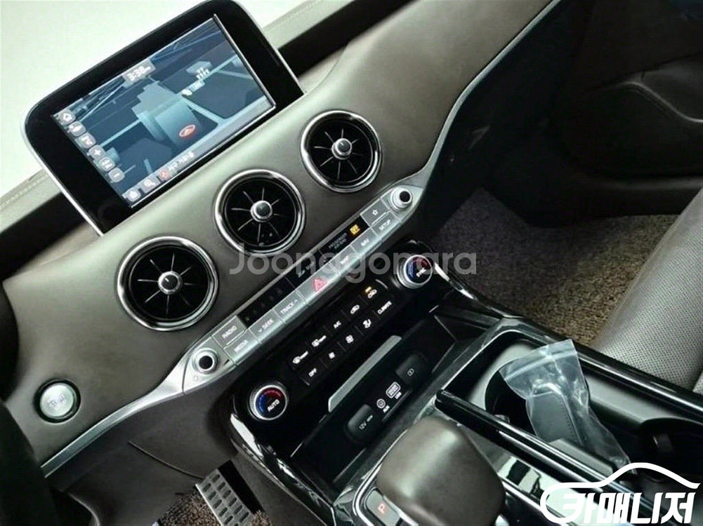 [기아]스팅어 가솔린 3.3 터보 2WD 마스터즈 (5--9