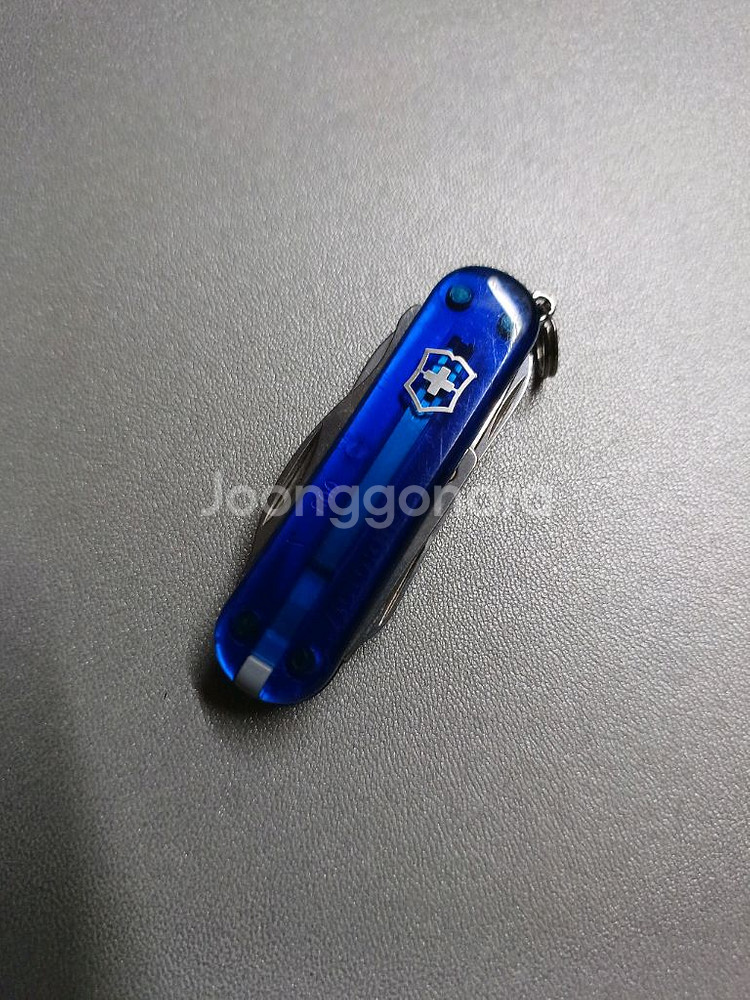빅토리녹스 키체인 멀티툴. 램블러 투명블루--1