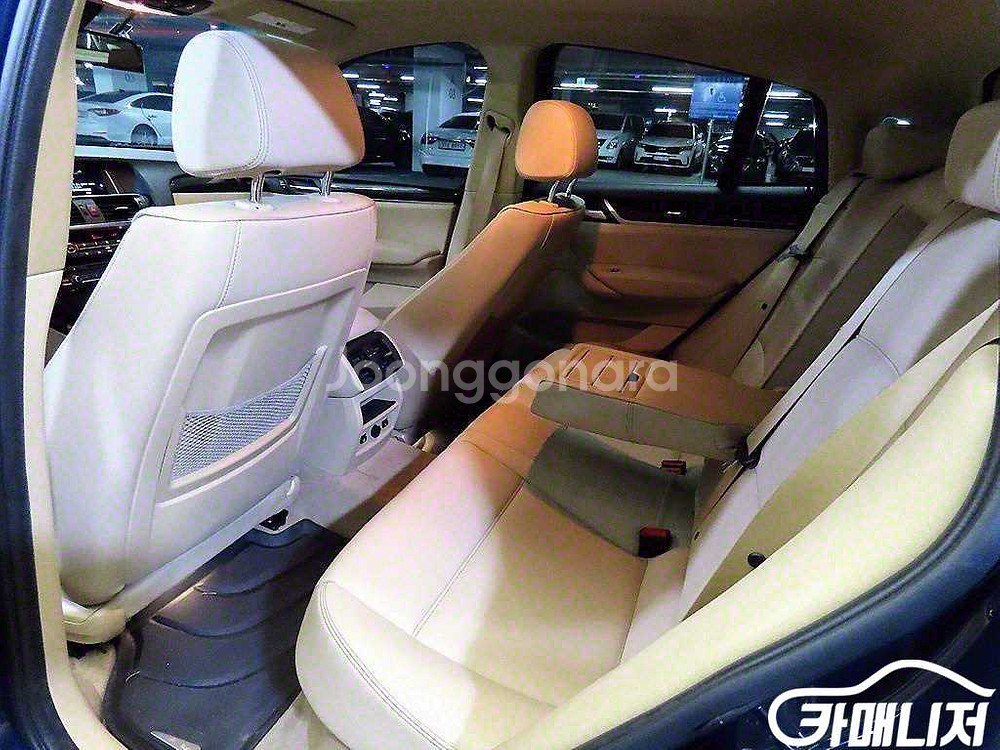 [BMW]X4 (F26) xDrive 28i (5인승)--6