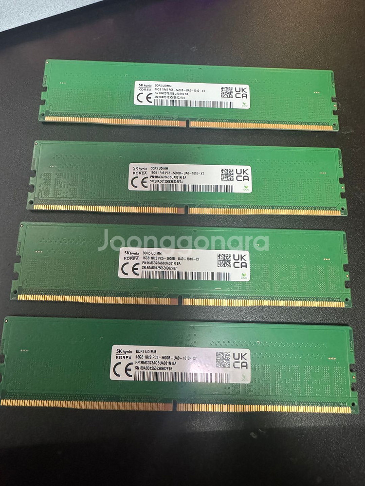 SK하이닉스 DDR5 PC5-44800 팔아요--0