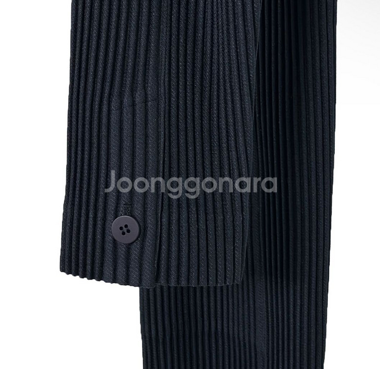 [4] 이세이미야케 옴므플리세 플리츠 카르제 롱코트--4