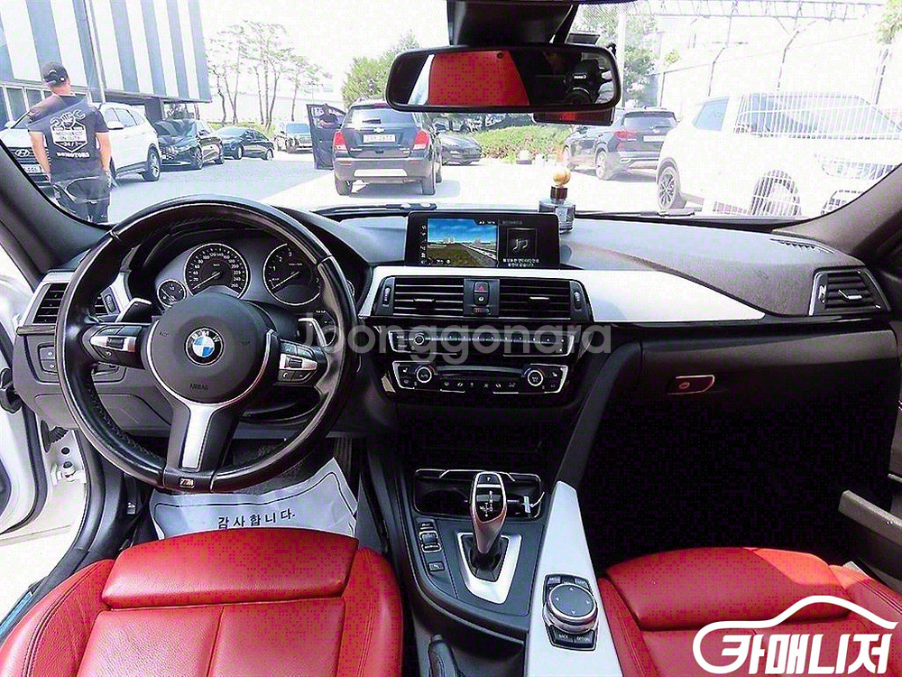 [BMW]3시리즈 (F30) 330i M 스포츠 #앱특--6