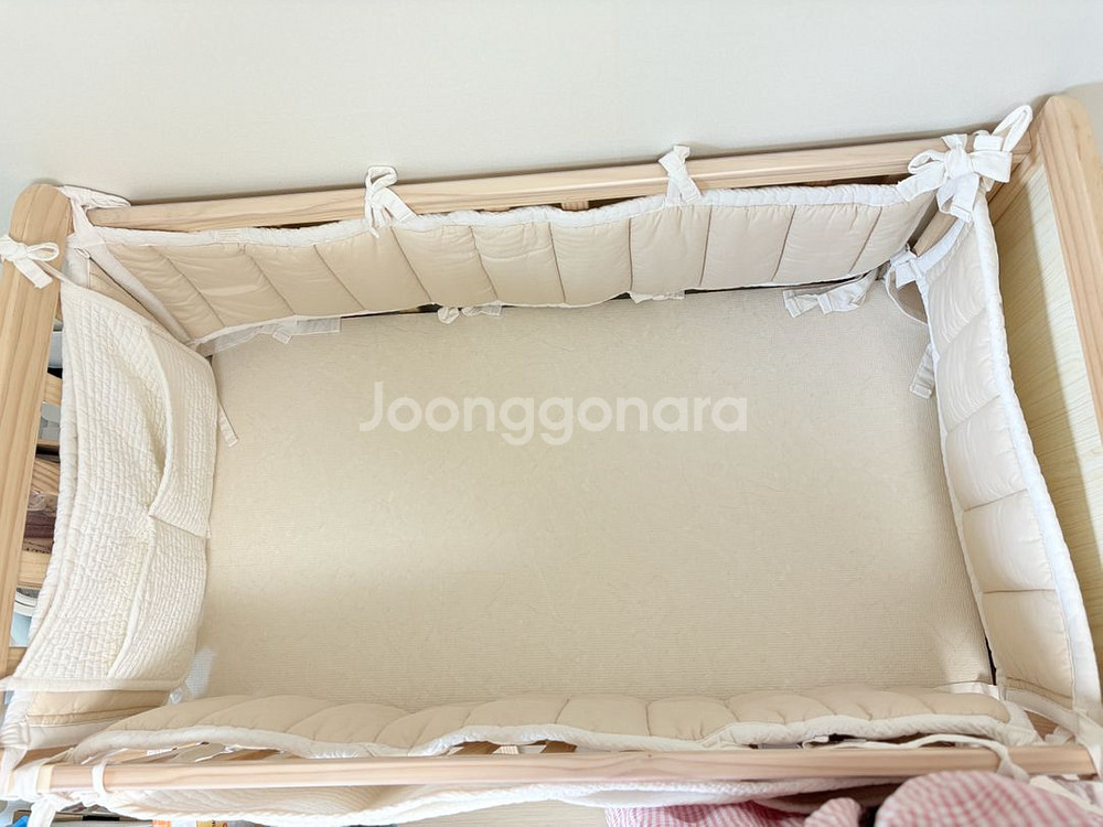 벨라 원목 아기침대(말랑하니 가드&수납파우치 포함)--2