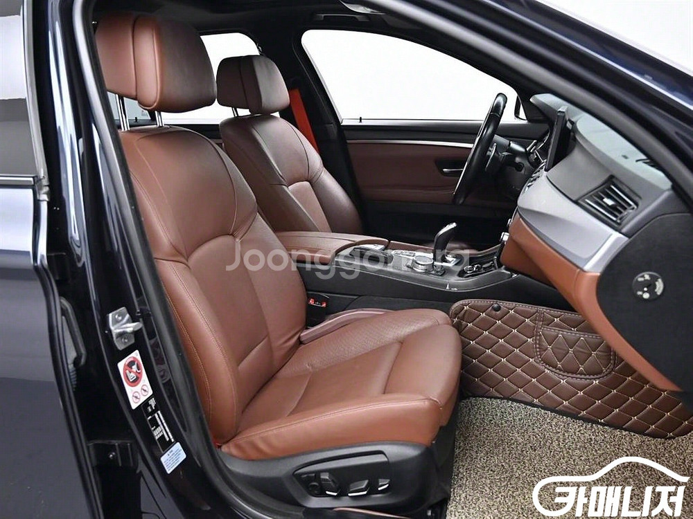 [BMW]5시리즈 (F10) M550d xDrive M--5