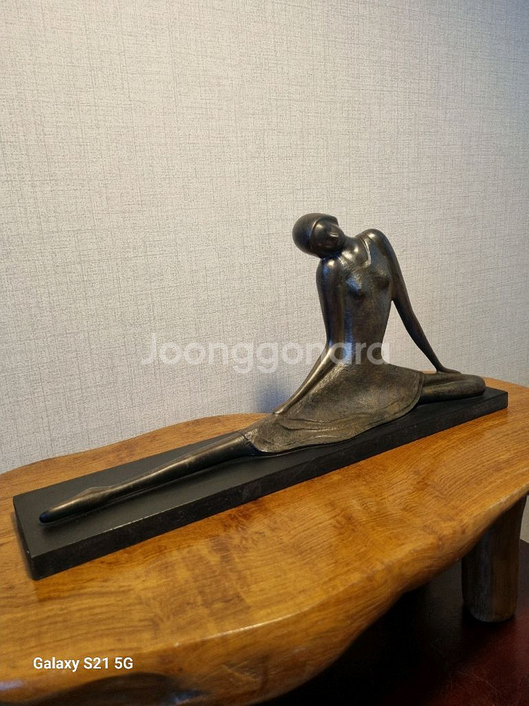 박동일 작가 동 브론즈 작품 [유연한 마음의 자세]--3