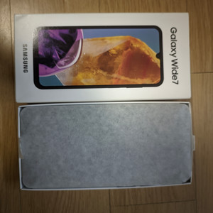삼성 갤럭시와이드7(SM-156S) 판매합니다.