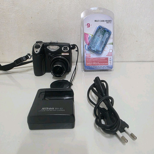니콘 디지털 카메라 COOLPIX 5000 블랙 디카