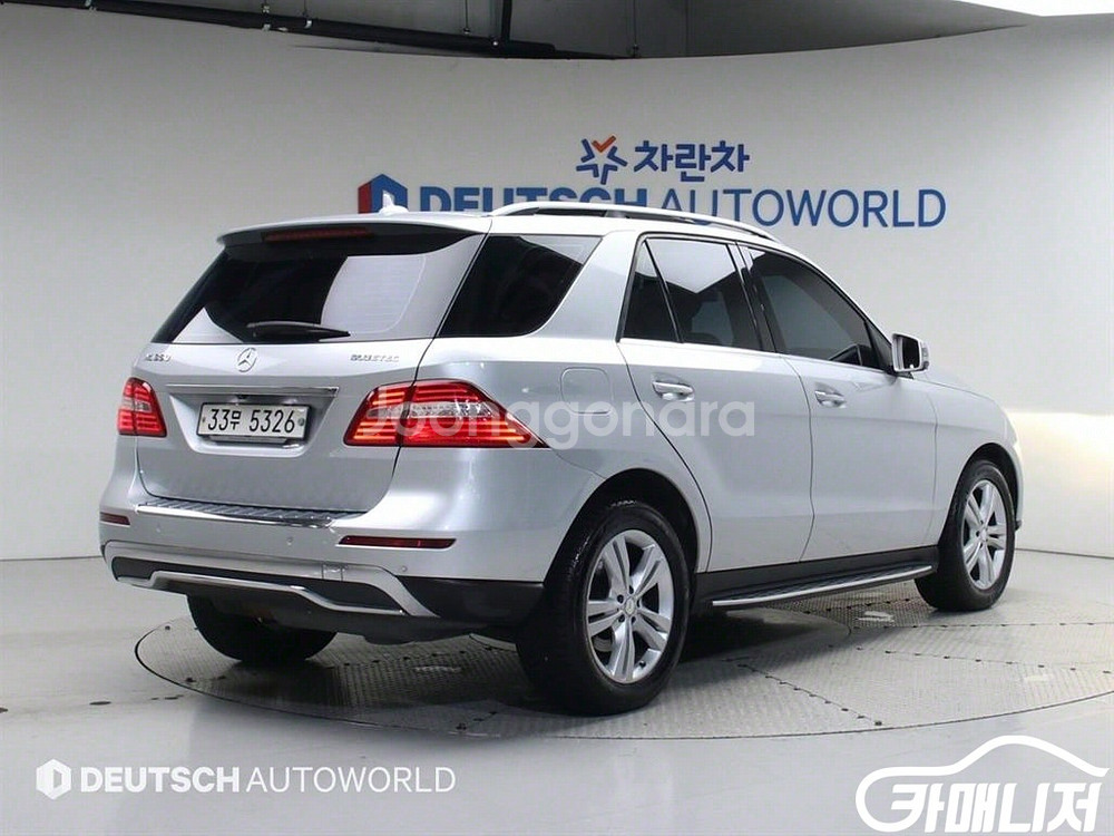 [벤츠]뉴 M클래스 W166 ML350 블루텍 4매틱--1
