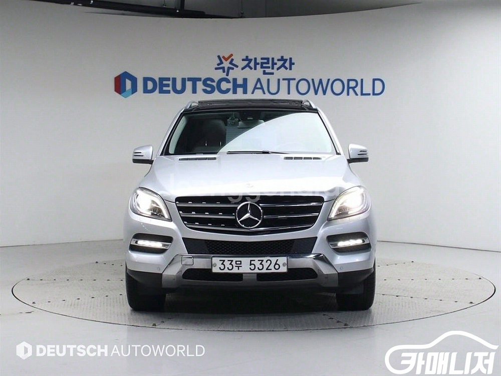 [벤츠]뉴 M클래스 W166 ML350 블루텍 4매틱--2