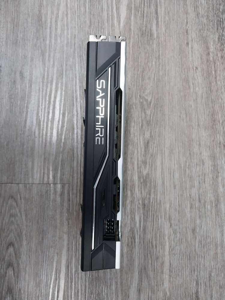 SAPPHIRE PULSE 라데온 RX 570 4G 이미지