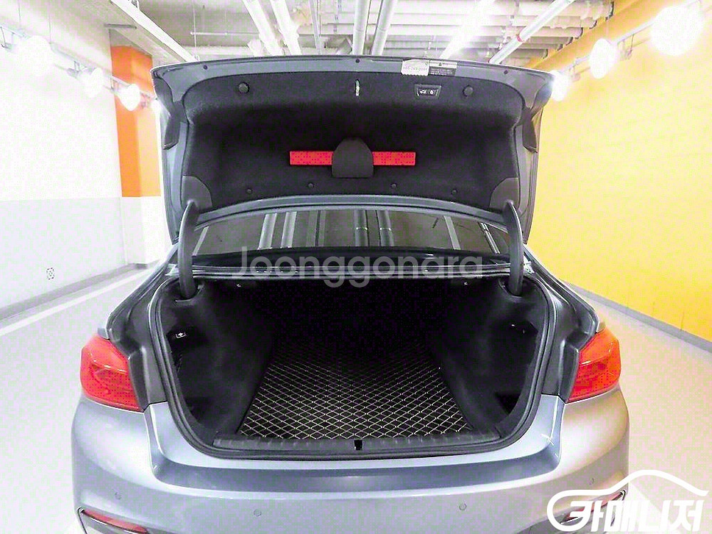 [BMW]5시리즈 (G30) 520d M 스포츠 #앱특--4
