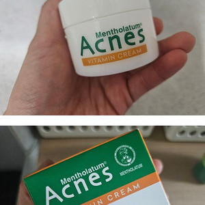아크네스