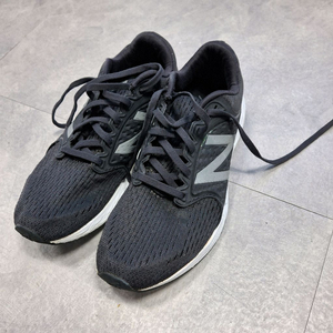 뉴발란스 WZANTBK4 운동화 (250)