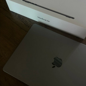 맥북 에어 M3 15인치 16gb 1tb