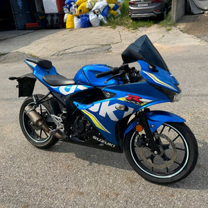 스즈키 gsx-r125 19년 풀배기 판매합니다